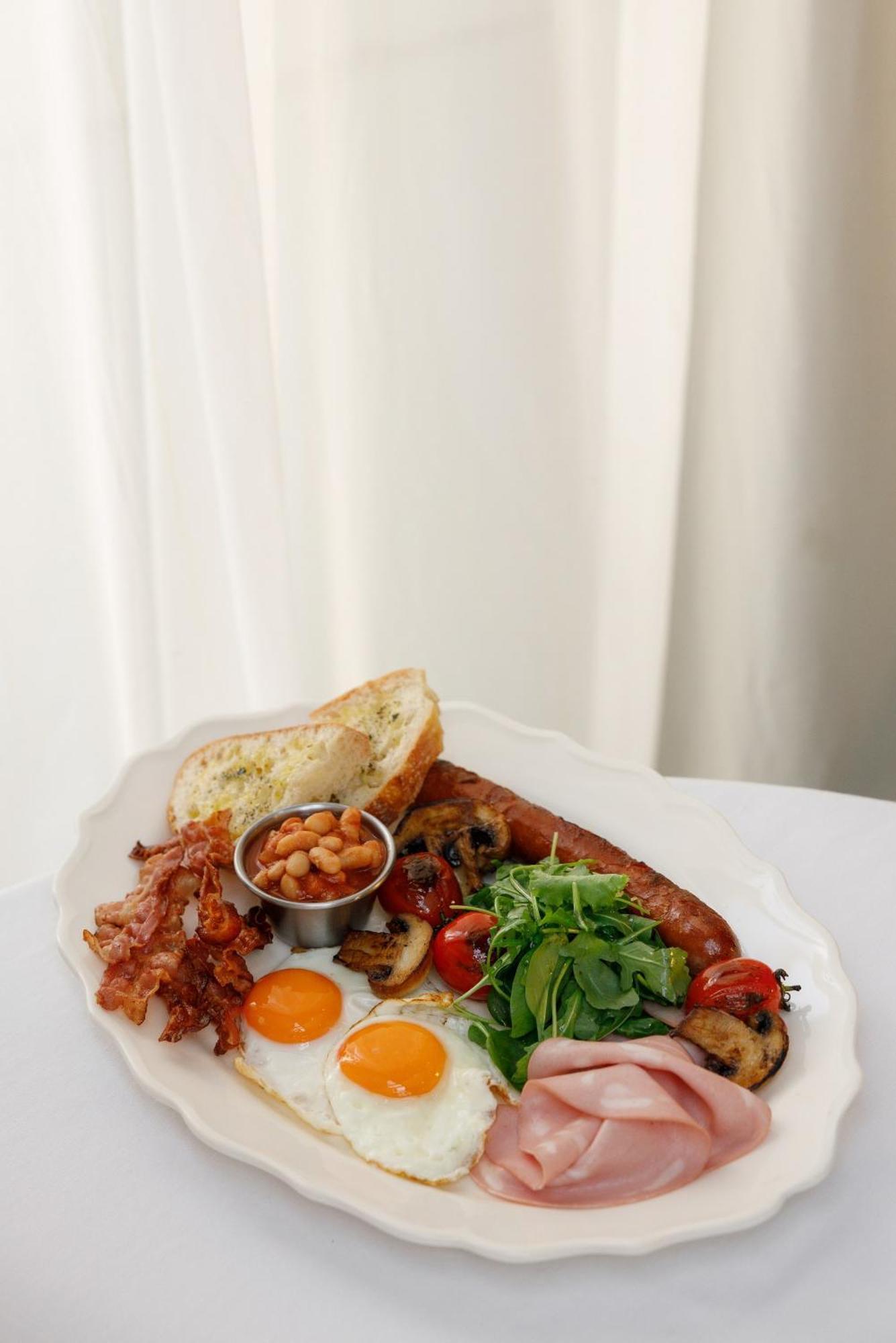 Pavilion Boutique Hotel Beograd Bagian luar foto