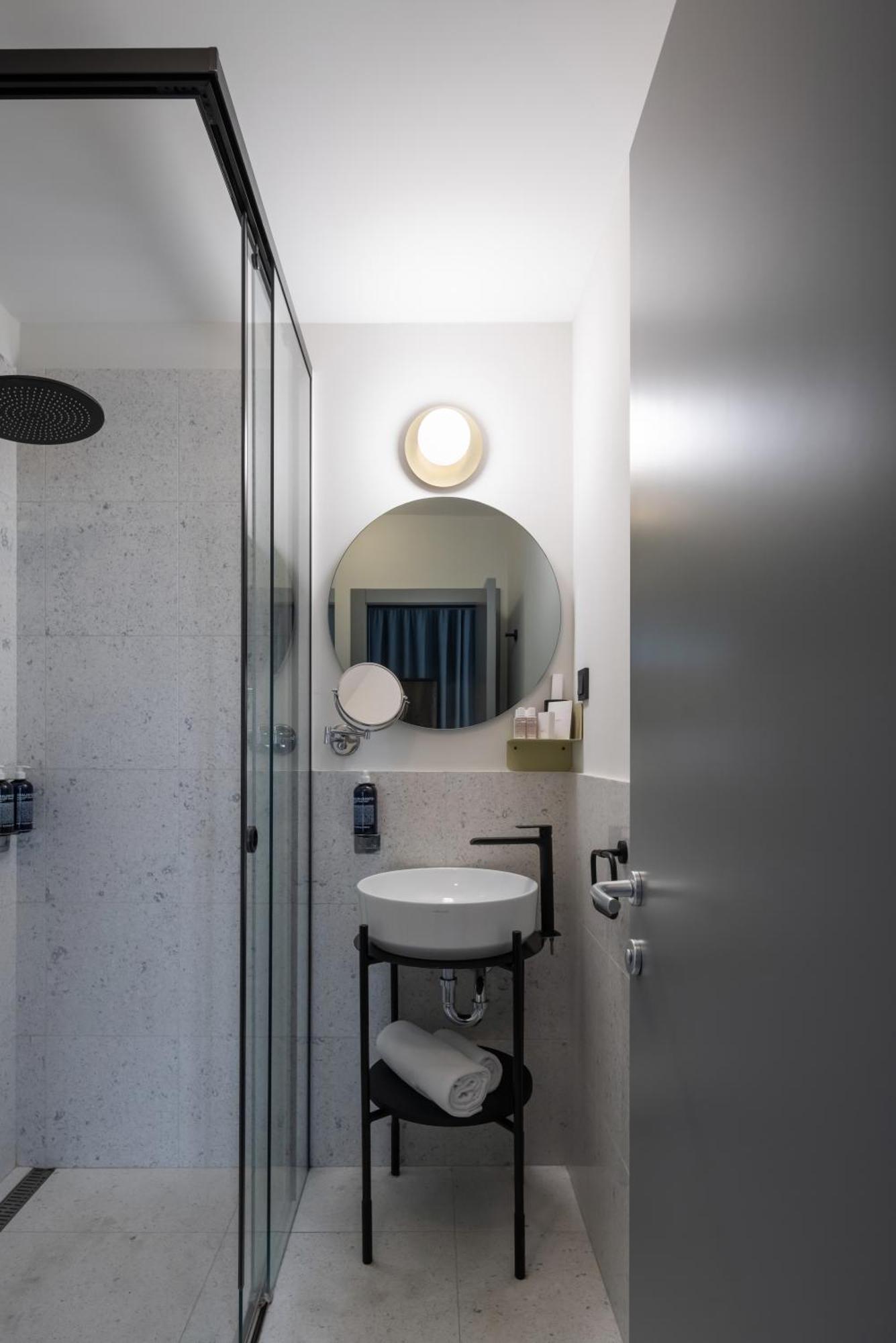 Pavilion Boutique Hotel Beograd Bagian luar foto